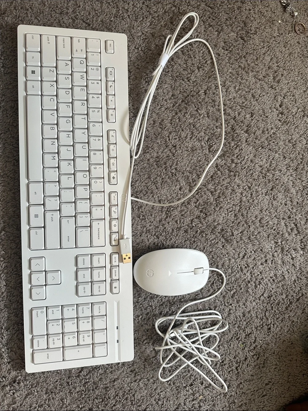 HP White Wired USB Keyboard and Mouse Set with Numeric Keypad